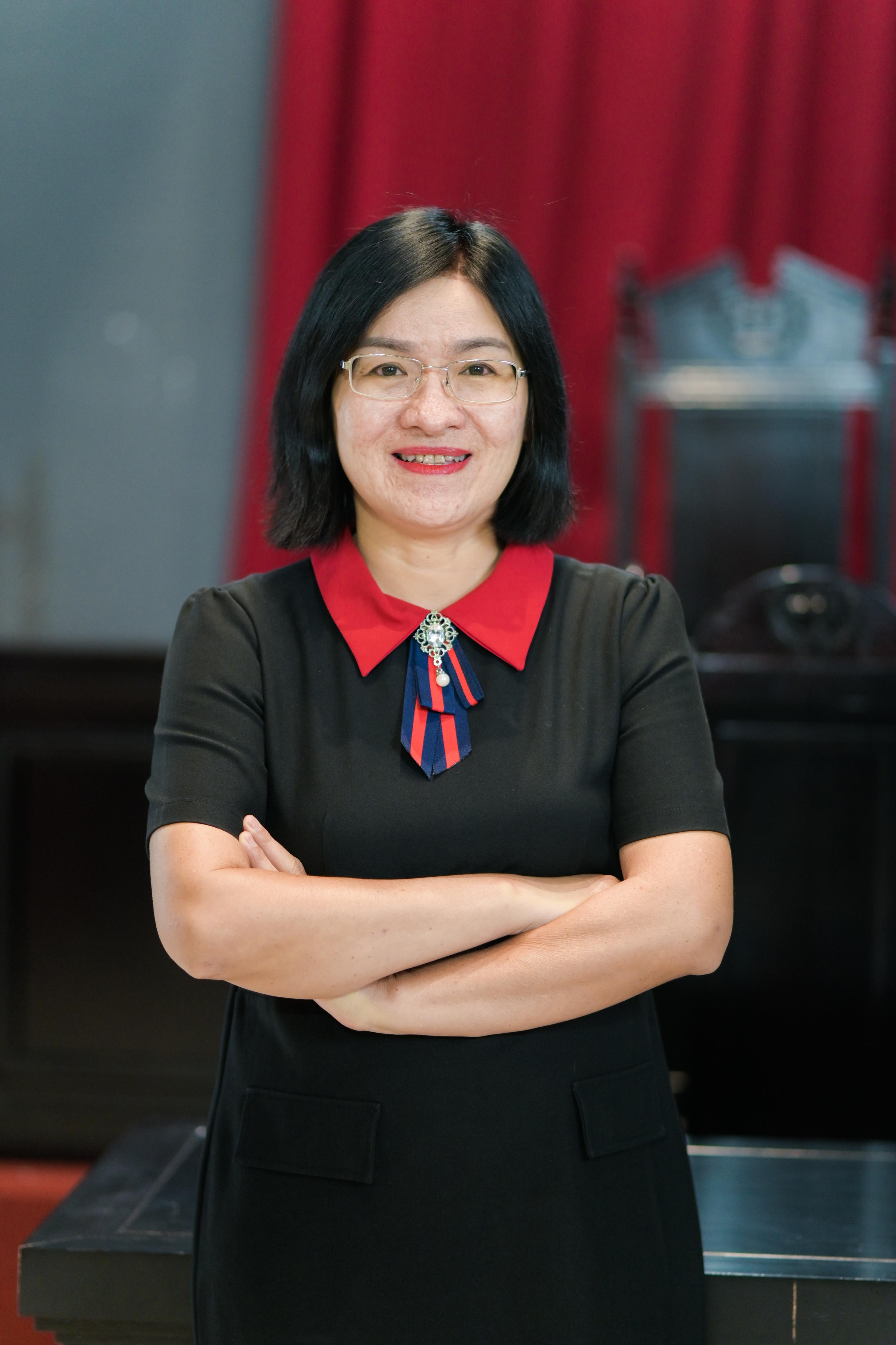 Dr. Vu Thi Thuy