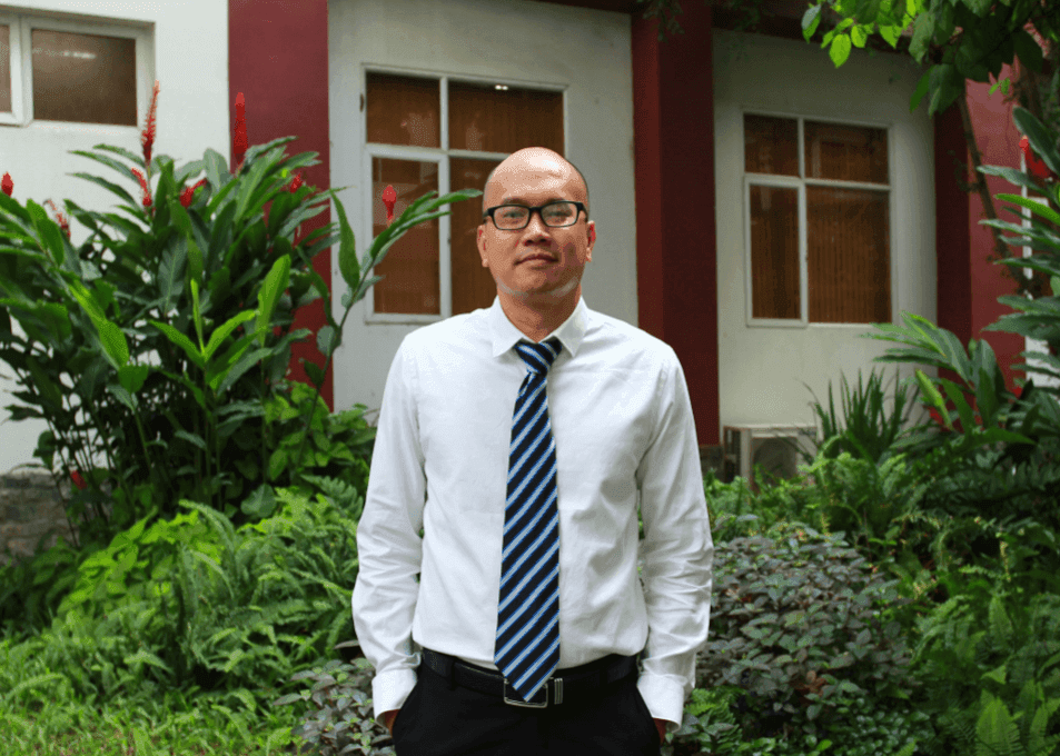 Dr. Hoang Thanh Nhon