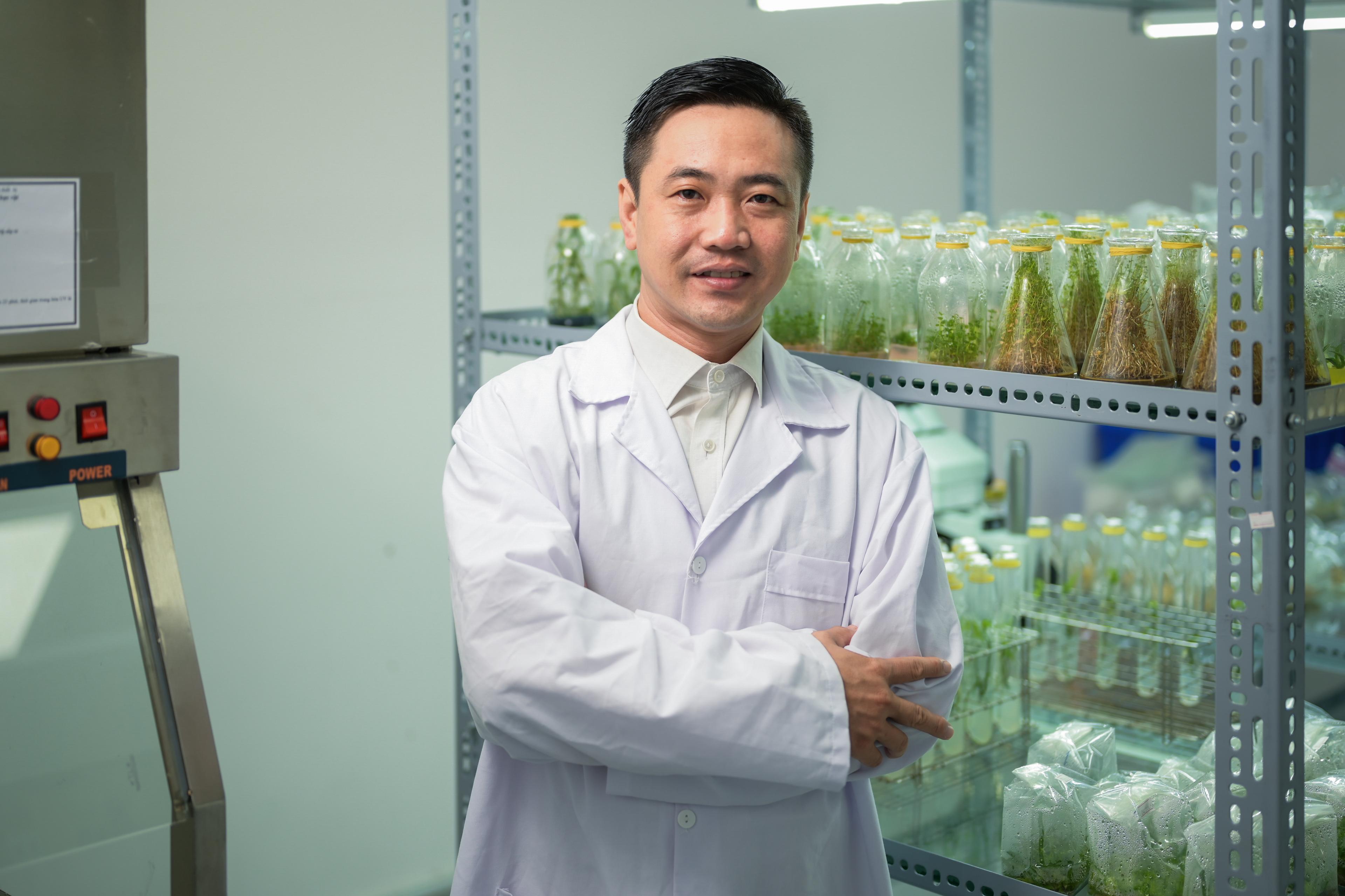 TS. Châu Tấn Phát