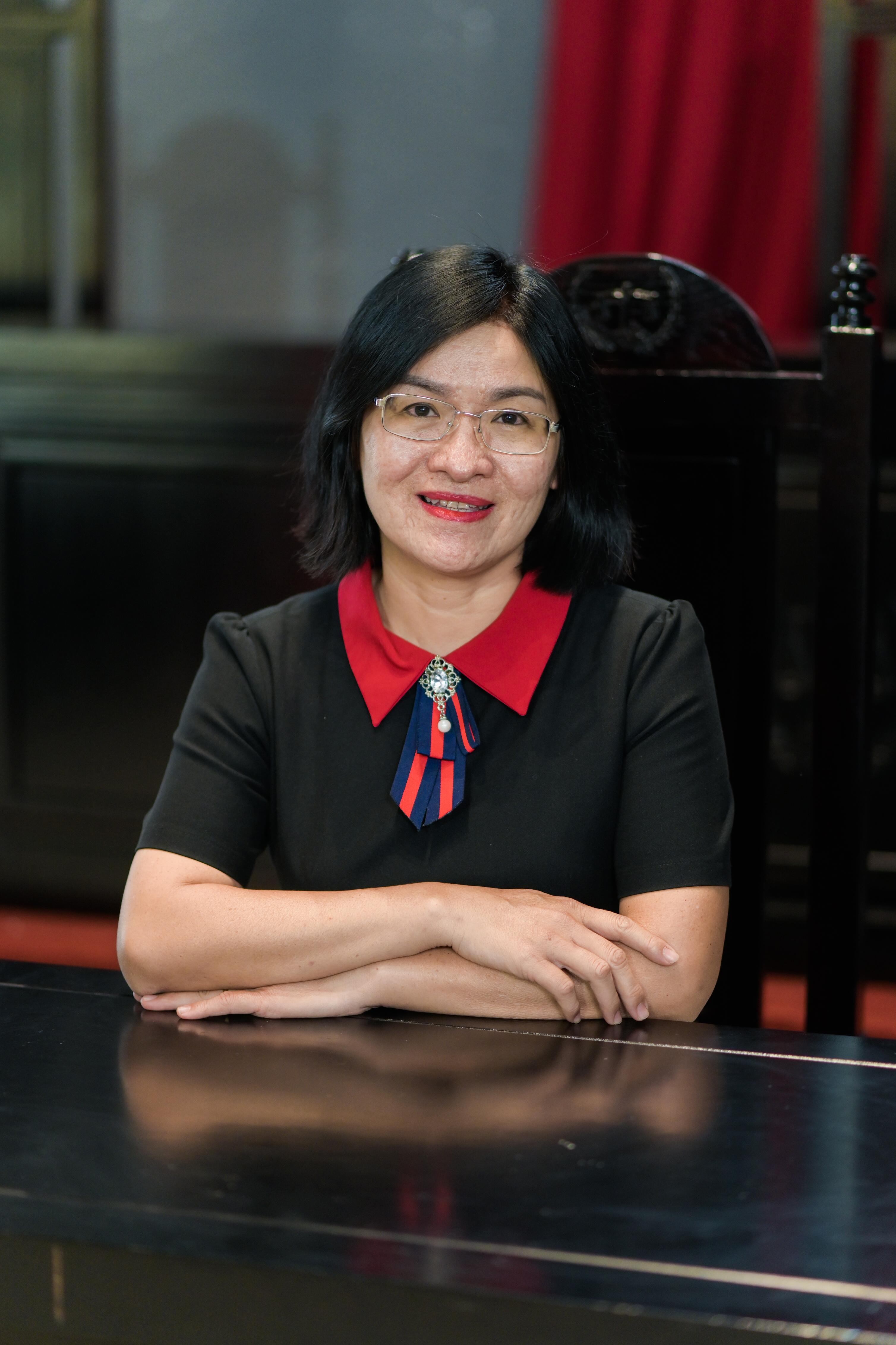 TS. GVC. Vũ Thị Thúy
