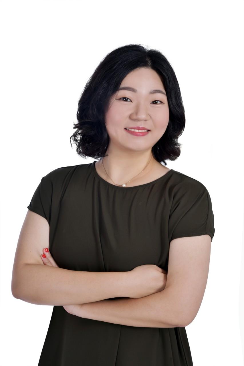 TS. Shin A Young