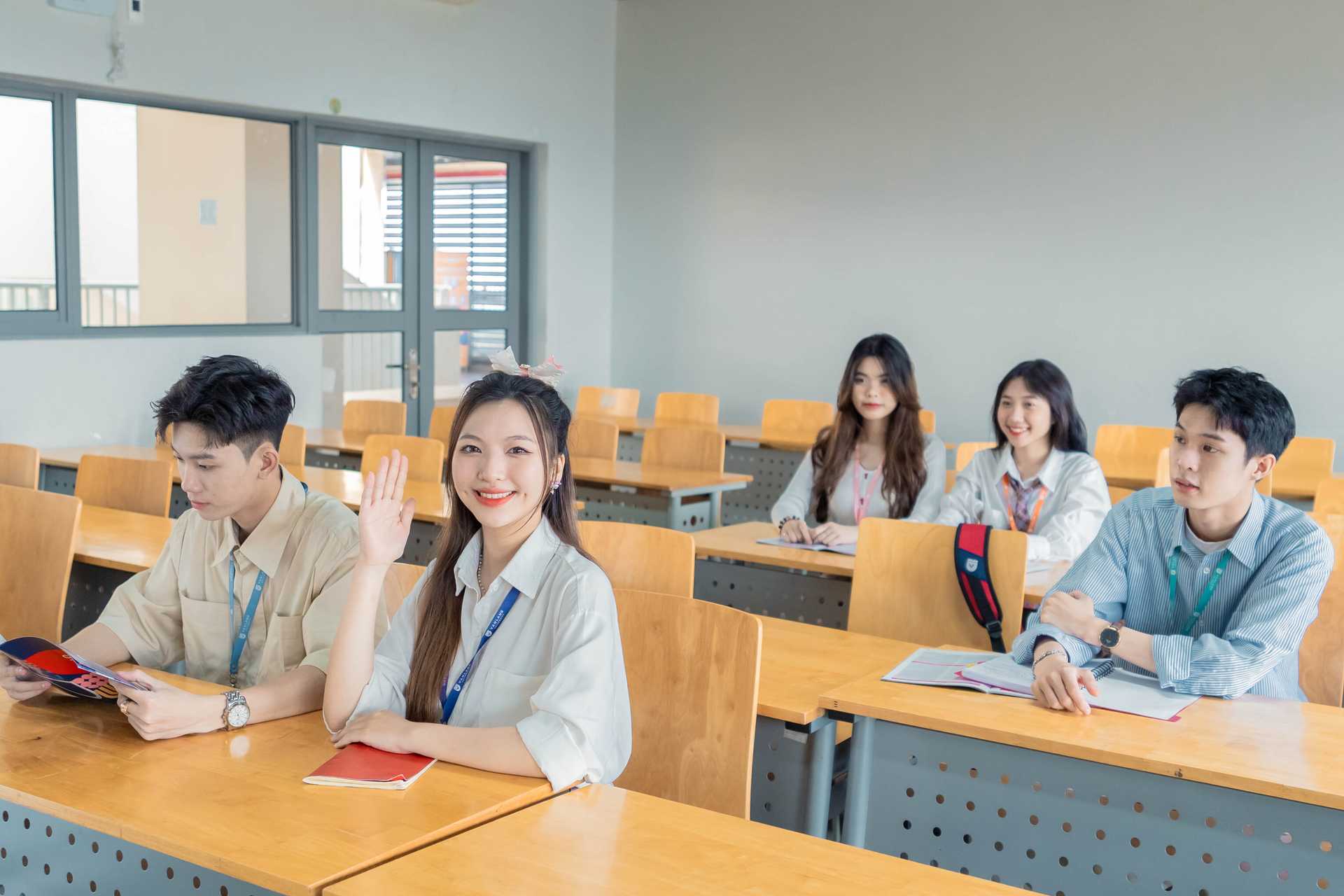 Trường Đại học Văn Lang - VLU | Van Lang University